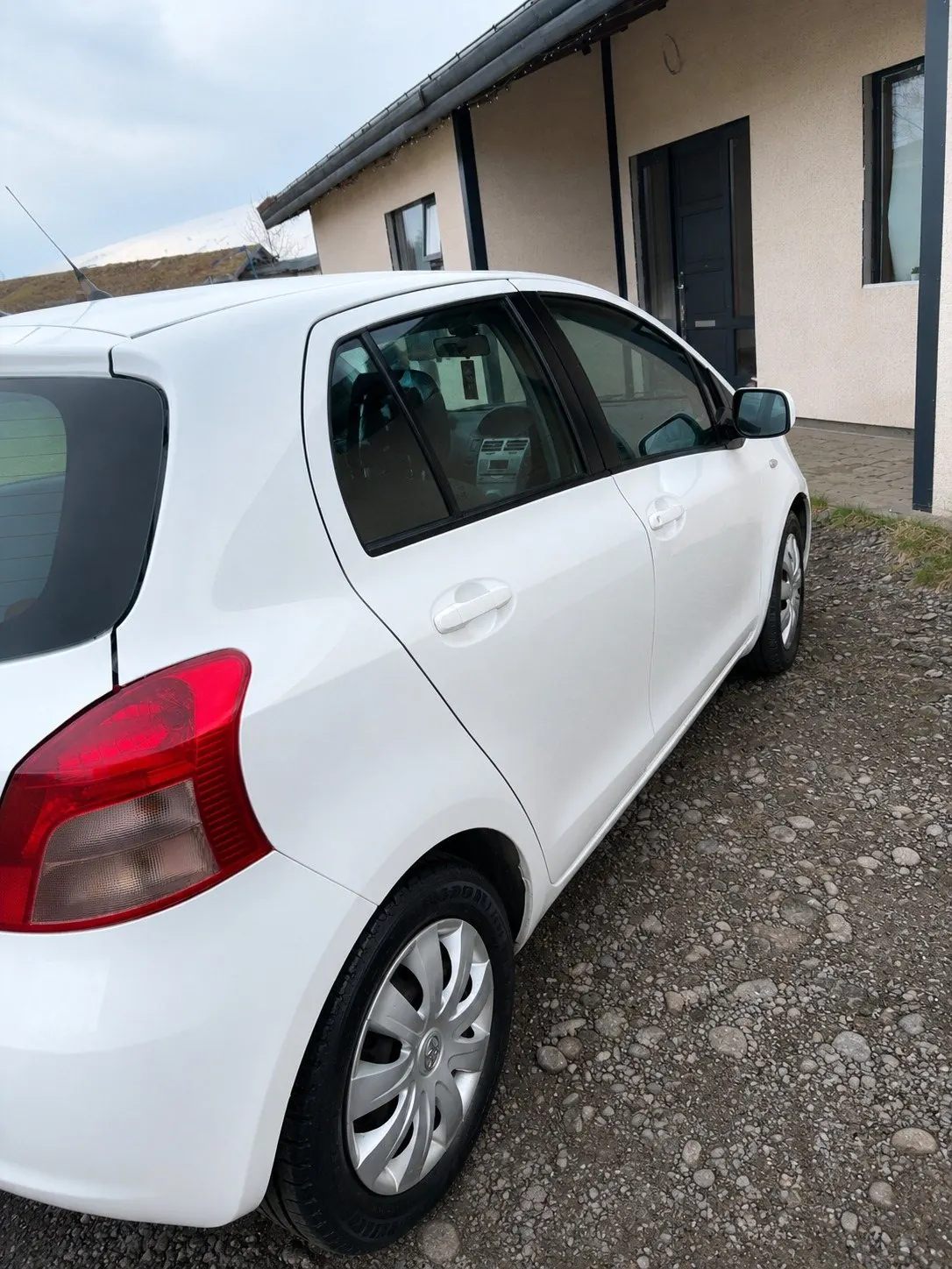 Toyota Yaris exterior after NordVask service — clean result